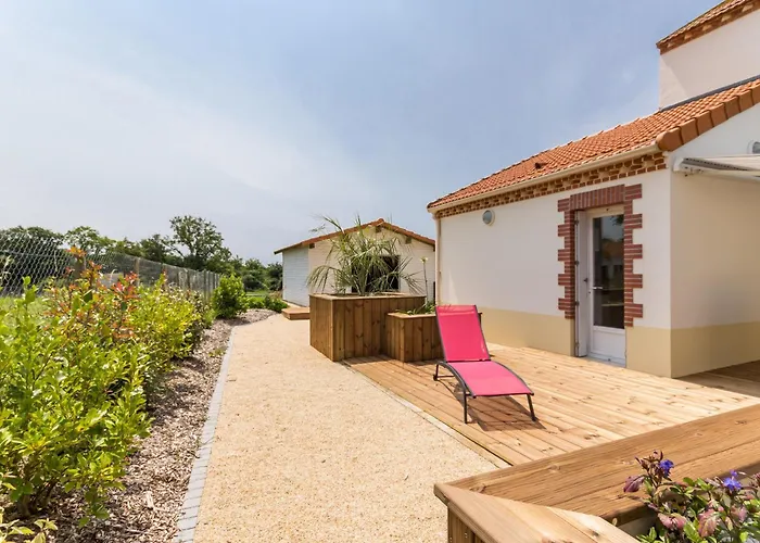 Charmante Maison Renovee, Au Calme Avec Jardin, A 20 Km De La Et 35 Km De Nantes - Fr-1-306-1190 Σπίτι διακοπών *